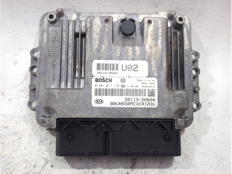 Recambio de centralita inyeccion para kia carens iii monospace (un) 1.6 crdi 110 referencia OEM IAM 391132A600  
