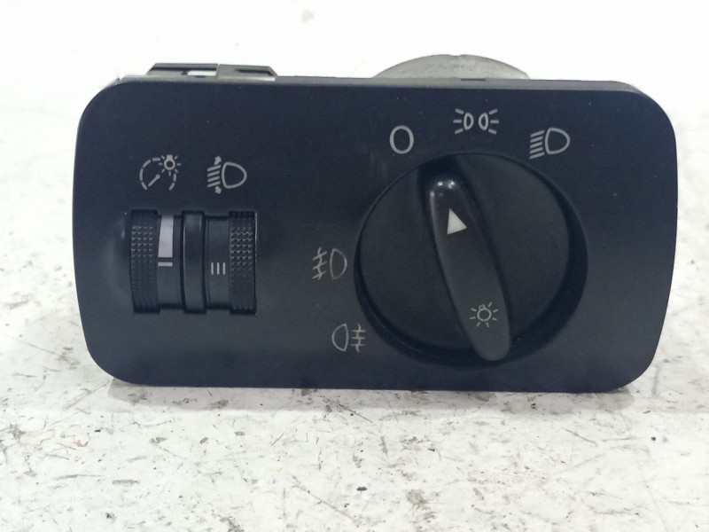 Recambio de mando luces para audi a3 (8l1) 1.9 tdi referencia OEM IAM 8L1941531J  