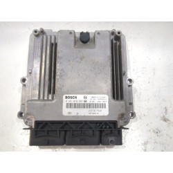 Recambio de centralita inyeccion para renault trafic ii furgón (fl) 1.9 dci 100 (fl0c) referencia OEM IAM 0281018497  