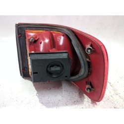 Recambio de piloto trasero izquierdo para audi 80 b4 sedán (8c2) 2.8 quattro referencia OEM IAM 140337  