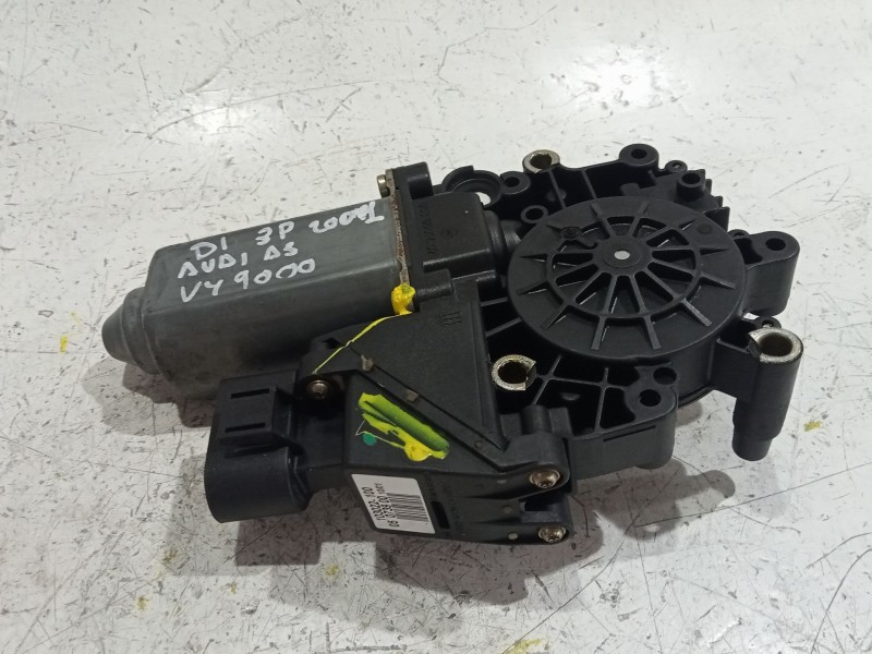 Recambio de motor elevalunas delantero izquierdo para audi a3 (8l1) 1.9 tdi referencia OEM IAM 103022100  