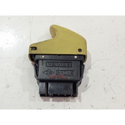 Recambio de mando elevalunas para renault twingo i (c06_) 1.2 (c067) referencia OEM IAM B9067  