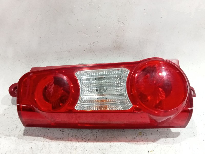 Recambio de piloto trasero izquierdo para peugeot partner furgoneta/monovolumen 1.6 bluehdi 120 referencia OEM IAM 085521934LR  