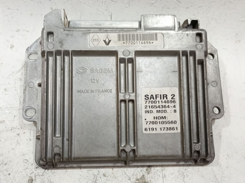 Recambio de centralita inyeccion para renault twingo i (c06_) 1.2 (c067) referencia OEM IAM 7700114696  
