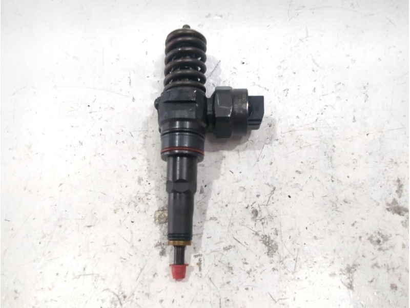 Recambio de inyector para volkswagen golf iv berlina (1j1)(1997) 1.9 tdi referencia OEM IAM 0414720007  