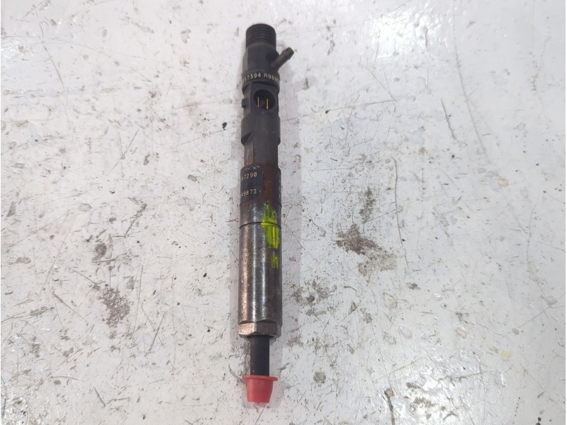 Recambio de inyector para nissan kubistar furgoneta (x76) 1.5 dci referencia OEM IAM 8200049873  