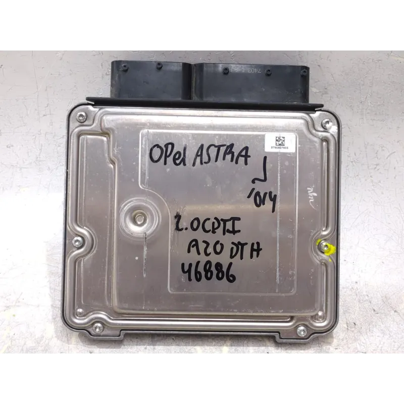 Recambio de centralita inyeccion para opel astra j gtc 2.0 cdti (08) referencia OEM IAM 55590420 0281019088  