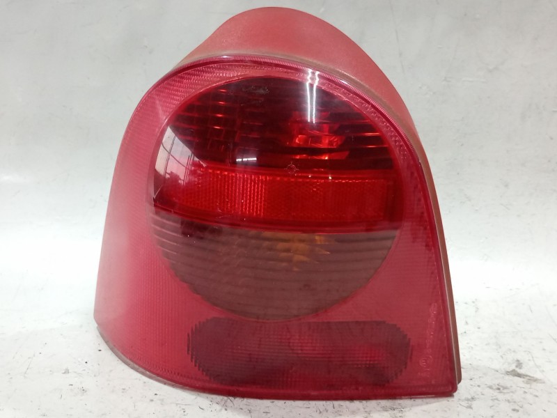 Recambio de piloto trasero izquierdo para renault twingo i (c06_) 1.2 (c067) referencia OEM IAM 7700426319  