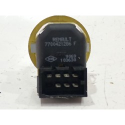 Recambio de mando retrovisor electrico para renault twingo i (c06_) 1.2 (c067) referencia OEM IAM 7700421286F  