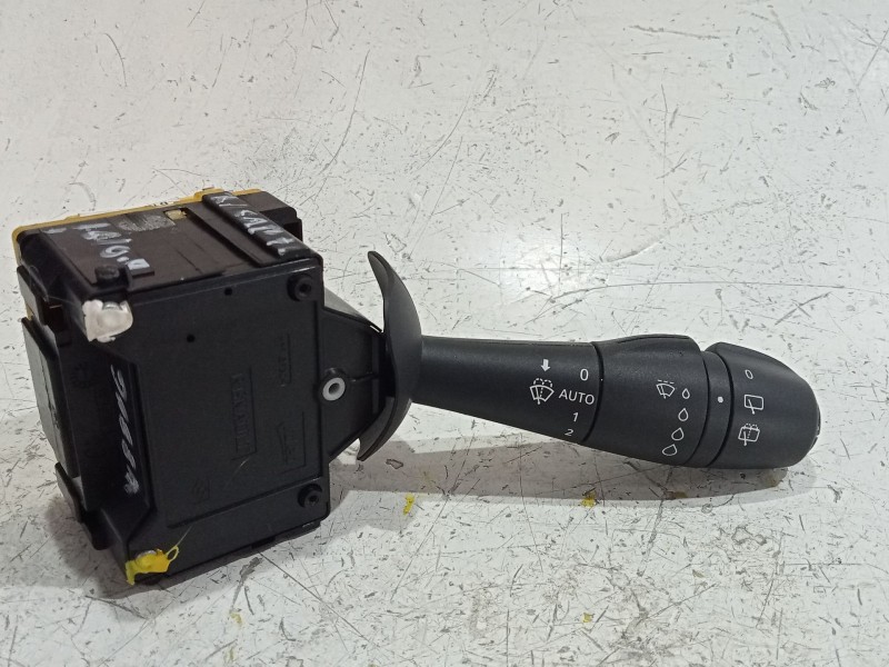 Recambio de mando limpiaparabrisas para renault captur i (j5_, h5_) 0.9 tce 90 referencia OEM IAM e10670325  