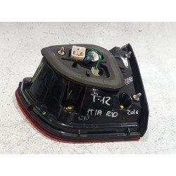 Recambio de piloto porton trasero izquierdo para kia rio iii (ub) 1.25 cvvt referencia OEM IAM 924031W2  