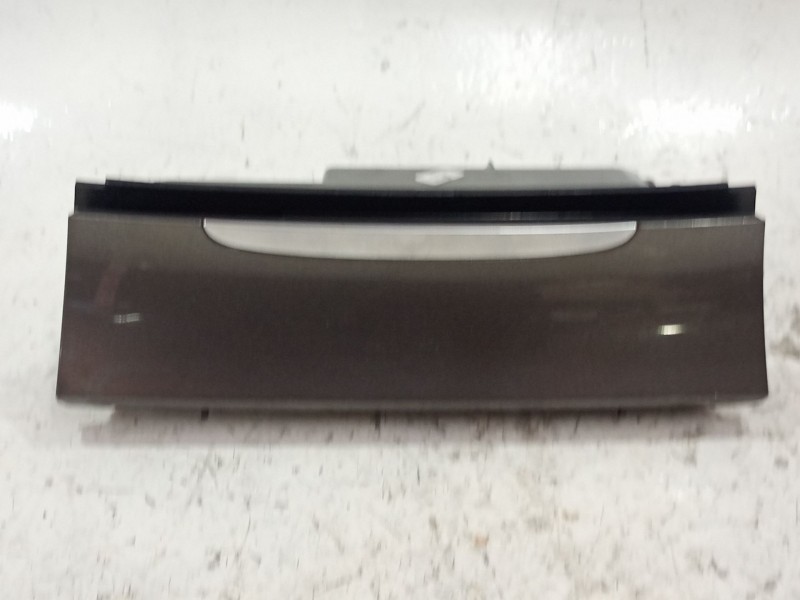 Recambio de portaobjetos consola central para volkswagen passat berlina (3c2)(2005) 2.0 tdi referencia OEM IAM 3C0863284  