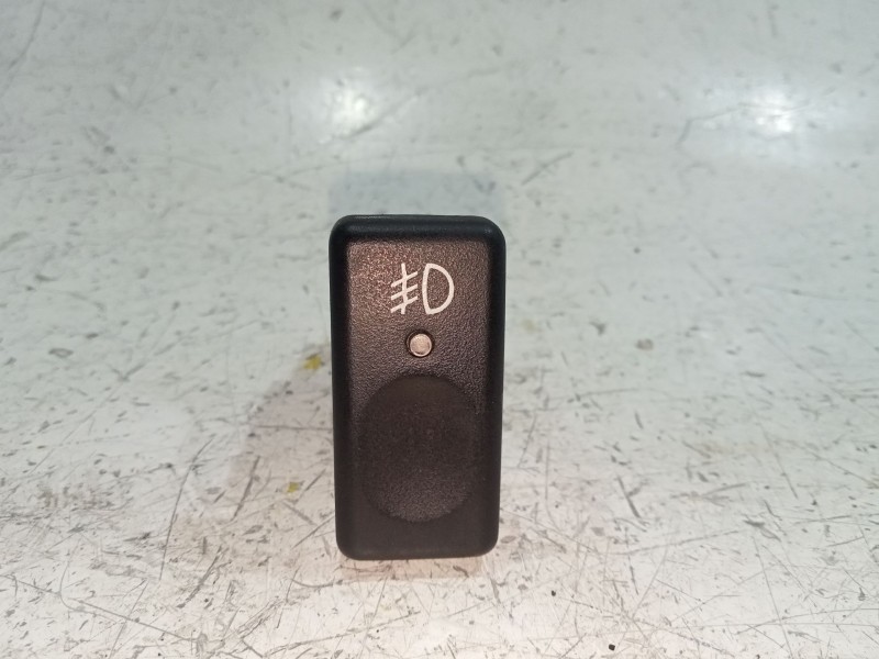 Recambio de boton antiniebla para hyundai accent i (x-3) 1.3 i 12v referencia OEM IAM 80624L  