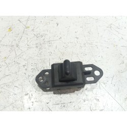 Recambio de mando elevalunas para chrysler voyager iv (rg, rs) 2.5 crd referencia OEM IAM 04685727AA  