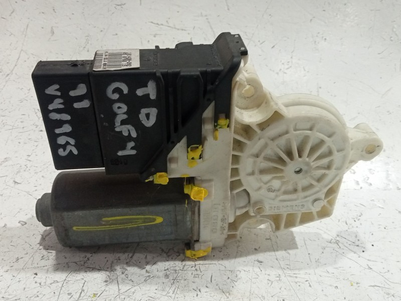 Recambio de motor elevalunas trasero derecho para volkswagen golf iv variant (1j5) 1.6 referencia OEM IAM 101438202  