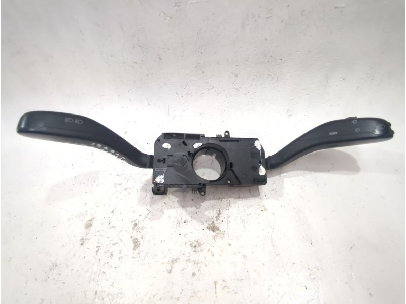 Recambio de mando multifuncion para volkswagen polo iv (9n_, 9a_) 1.2 referencia OEM IAM 6Q0953503AF  
