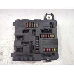 Recambio de caja reles / fusibles para renault megane ii (bm0/1_, cm0/1_) 1.5 dci referencia OEM IAM 8200306033A  