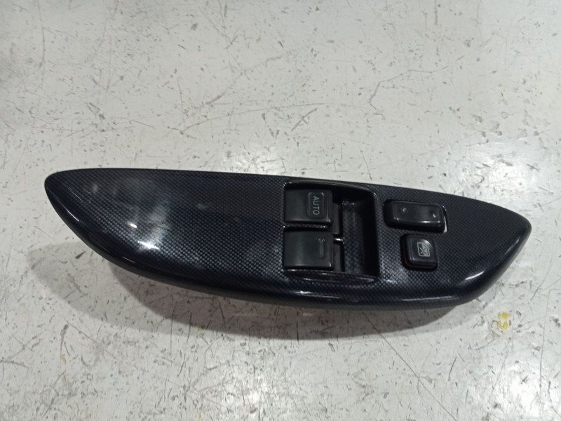 Recambio de mando elevalunas delantero izquierdo para toyota yaris (_p1_) 1.5 (ncp13_) referencia OEM IAM 0113L1D  