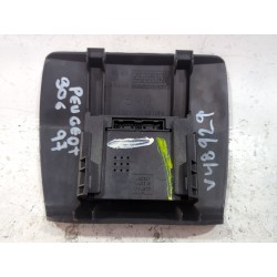 Recambio de botonera para peugeot 306 (7b, n3, n5) 1.9 sld referencia OEM IAM 9615943777  