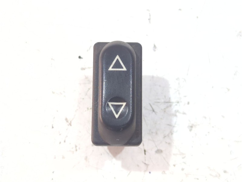 Recambio de mando elevalunas para peugeot 306 (7b, n3, n5) 1.9 sld referencia OEM IAM 22681  