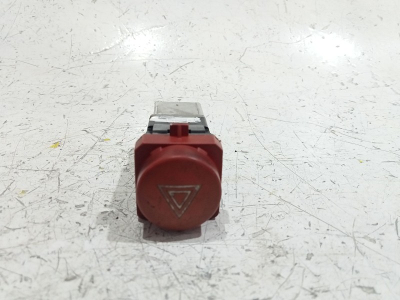 Recambio de boton emergencia para peugeot 406 break (8e/f) 2.0 hdi 110 referencia OEM IAM   