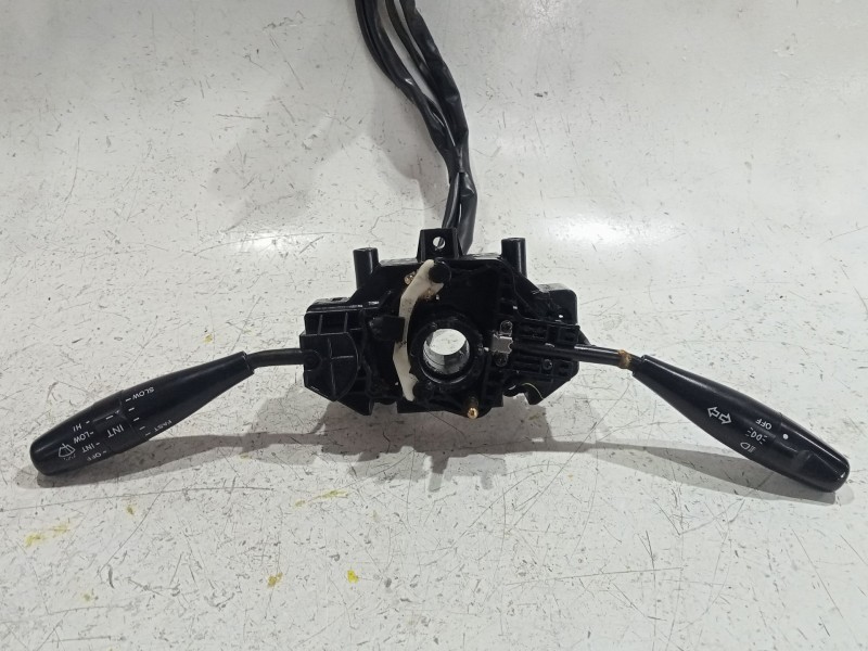 Recambio de mando multifuncion para hyundai accent i (x-3) 1.3 i 12v referencia OEM IAM 9340022052  