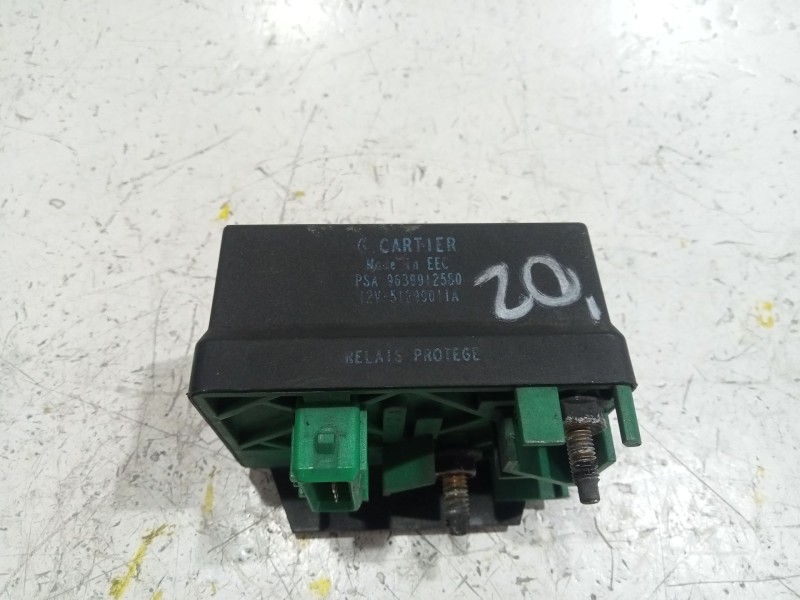 Recambio de caja reles para peugeot 307 (3a/c) 2.0 hdi 110 referencia OEM IAM 9639912580  
