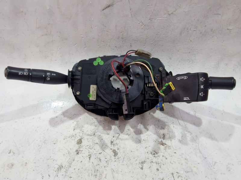 Recambio de mando multifuncion para renault megane ii (bm0/1_, cm0/1_) 1.5 dci referencia OEM IAM 8200155865  
