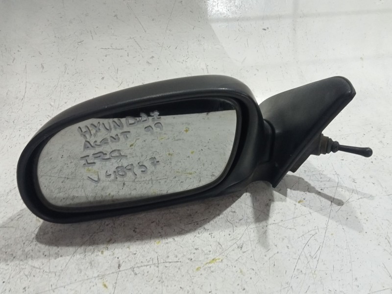 Recambio de retrovisor izquierdo para hyundai accent i (x-3) 1.3 i 12v referencia OEM IAM e4022061  