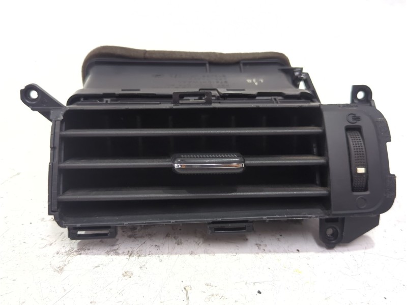 Recambio de aireador central para kia rio iii (ub) 1.25 cvvt referencia OEM IAM 974101WAA0  