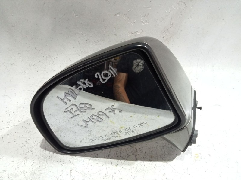 Recambio de retrovisor izquierdo para kia carens iii monospace (un) 1.6 crdi 110 referencia OEM IAM E4022576  