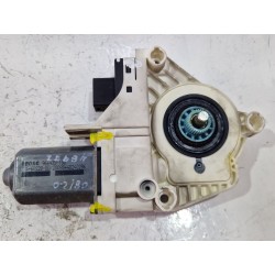 Recambio de motor elevalunas delantero derecho para skoda superb ii (3t4) 2.0 tdi referencia OEM IAM 8K0959801  