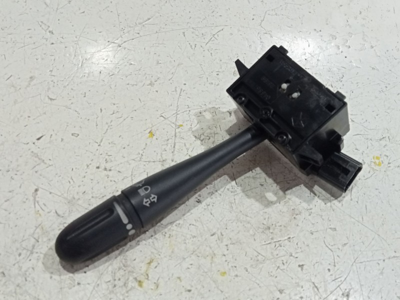 Recambio de mando intermitentes para chrysler voyager iv (rg, rs) 2.5 crd referencia OEM IAM 04685711AA  