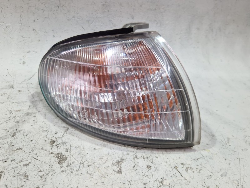 Recambio de piloto delantero derecho para hyundai lantra (j1)(1992) 1.8 i.e. 16v referencia OEM IAM 02302285  