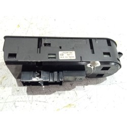 Recambio de mando elevalunas delantero izquierdo para opel astra h (a04) 1.7 cdti (l48) referencia OEM IAM 13228706  