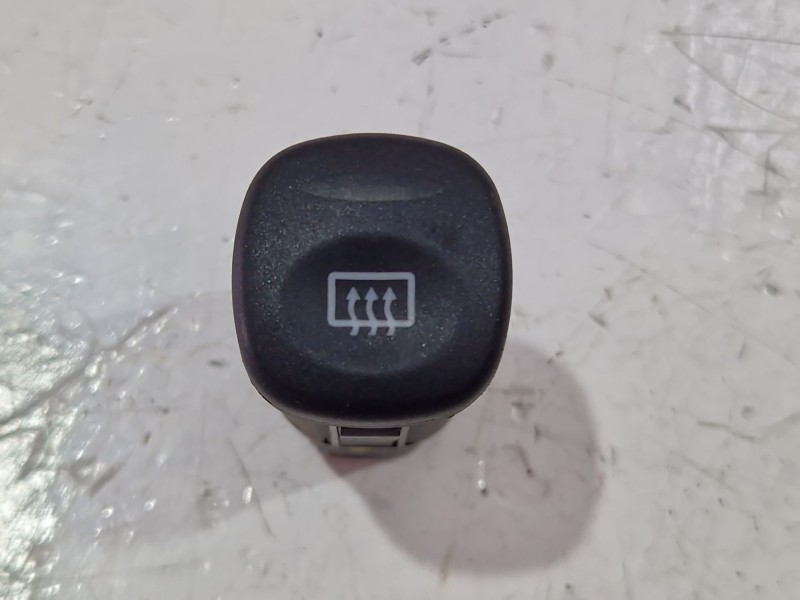 Recambio de boton luneta termica para ford fiesta iv (ja_, jb_) 1.3 i referencia OEM IAM 96FG18C621AA  