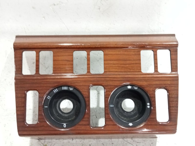 Recambio de consola central para mercedes-benz 124 sedán (w124) 230 e (124.023) referencia OEM IAM   