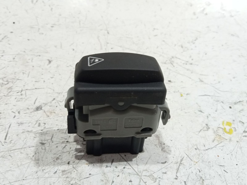 Recambio de interruptor para renault clio iii (br0/1, cr0/1) 1.2 16v referencia OEM IAM 28008204  