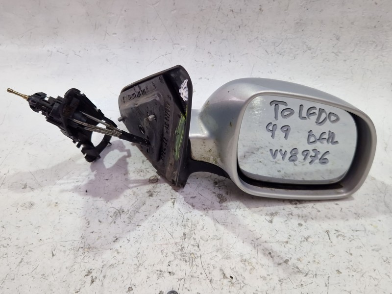 Recambio de retrovisor derecho para seat toledo ii (1m2) 1.9 tdi referencia OEM IAM 1M0857934  