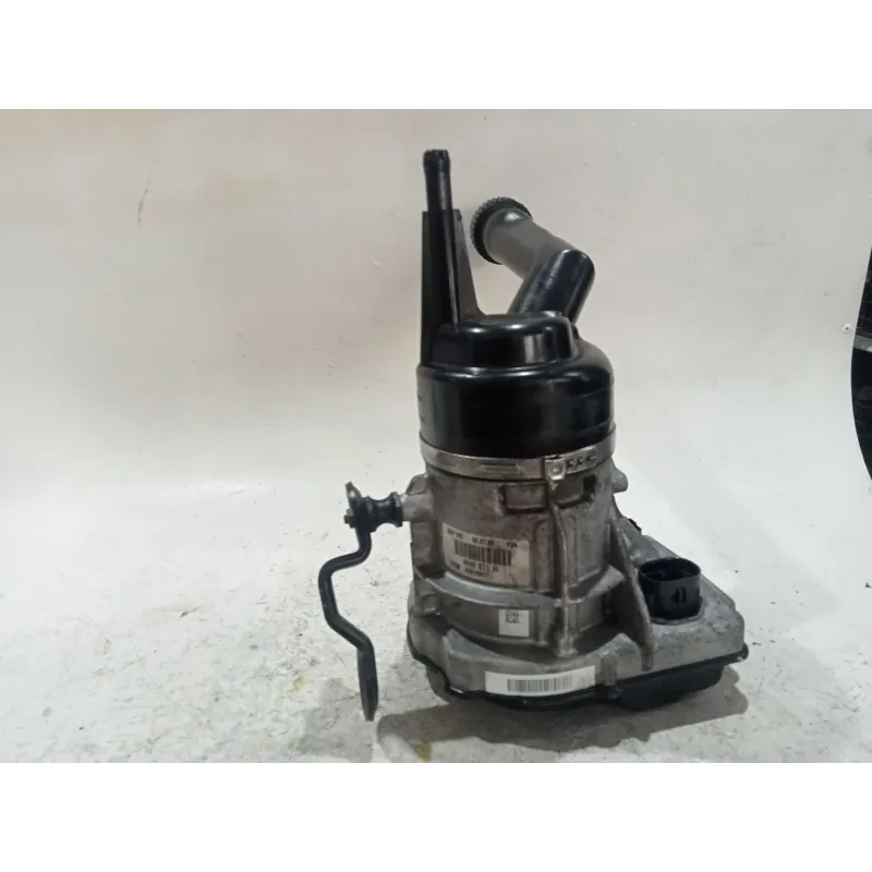 Recambio de bomba direccion electrica para peugeot 308 sw (2008) 1.6 hdi referencia OEM IAM 9686207180  