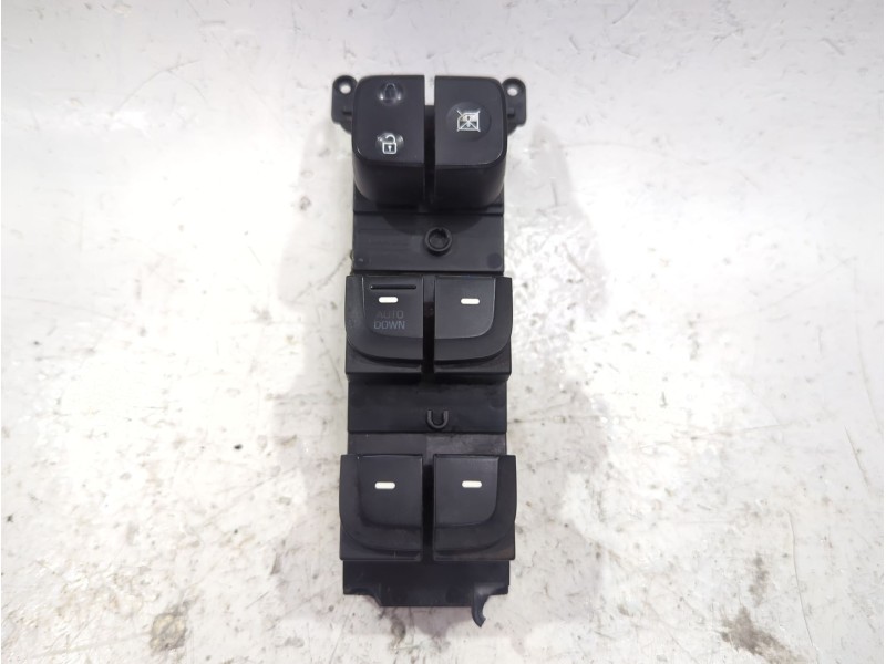 Recambio de mando elevalunas delantero izquierdo para hyundai i10 ii (ba, ia) 1.0 lpg referencia OEM IAM 299122843  