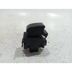 Recambio de mando elevalunas delantero derecho para toyota corolla (_e12_) 2.0 d-4d (cde120_) referencia OEM IAM 37077A134B03  