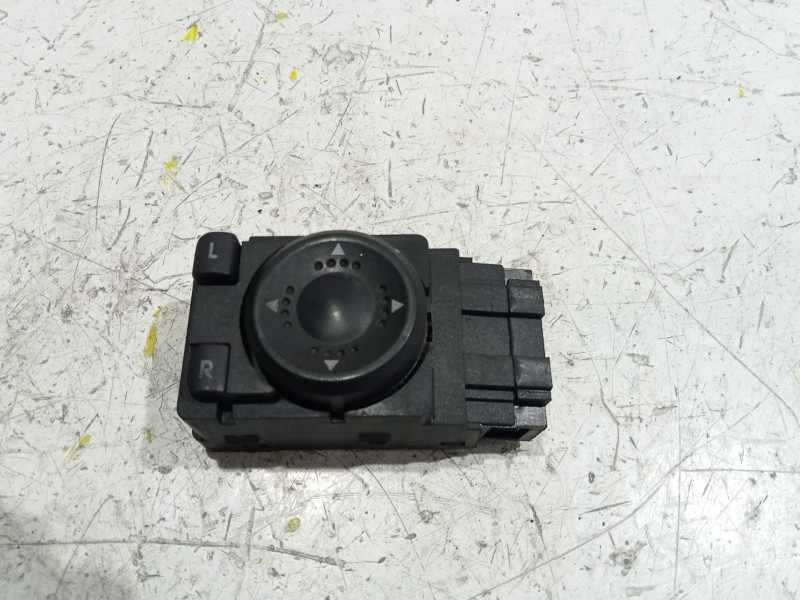 Recambio de mando retrovisor para volkswagen passat berlina (3b2)(1996) 1.9 tdi referencia OEM IAM 3B1959565  