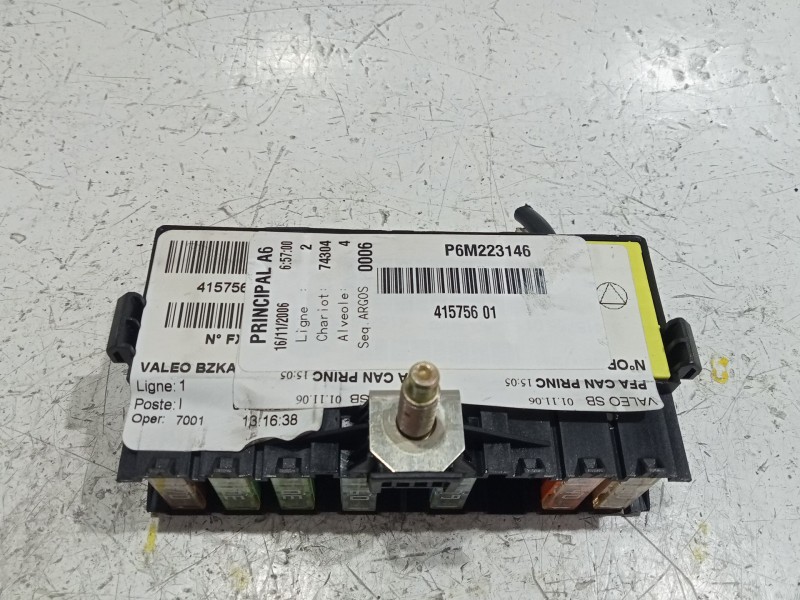Recambio de caja reles / fusibles para citroën c5 iii (rd_) 1.6 hdi 110 referencia OEM IAM 9636079380  