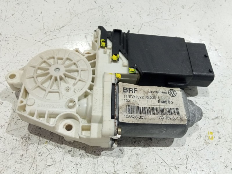 Recambio de motor elevalunas delantero izquierdo para seat toledo ii (1m2) 1.9 tdi referencia OEM IAM 1C0959801B  