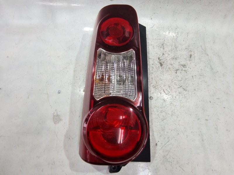 Recambio de piloto trasero izquierdo para citroën berlingo furgón (2008) 1.6 hdi 90 referencia OEM IAM 085521934L  