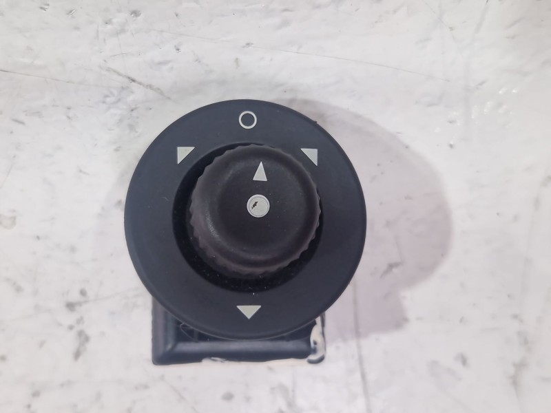 Recambio de mando retrovisor electrico para citroën xsara picasso (n68) 1.6 hdi referencia OEM IAM 185526  