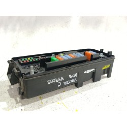 Recambio de caja reles / fusibles para opel vectra c berlina (2002) 1.9 cdti referencia OEM IAM 13205800  