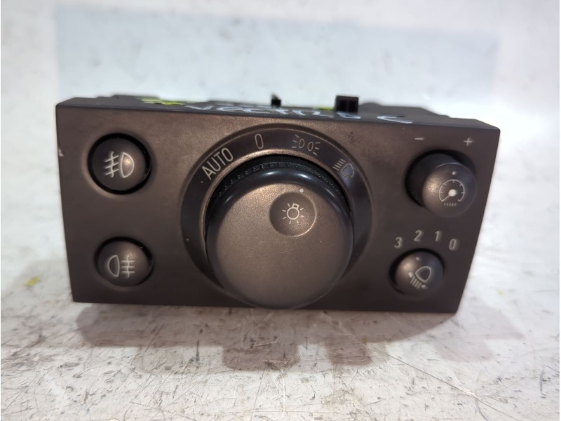 Recambio de mando luces para opel vectra c berlina (2002) 1.9 cdti referencia OEM IAM Lk04060056C  