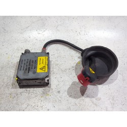 Recambio de centralita faros xenon para volvo v40 familiar (1995) 1.9 di referencia OEM IAM 30859759  